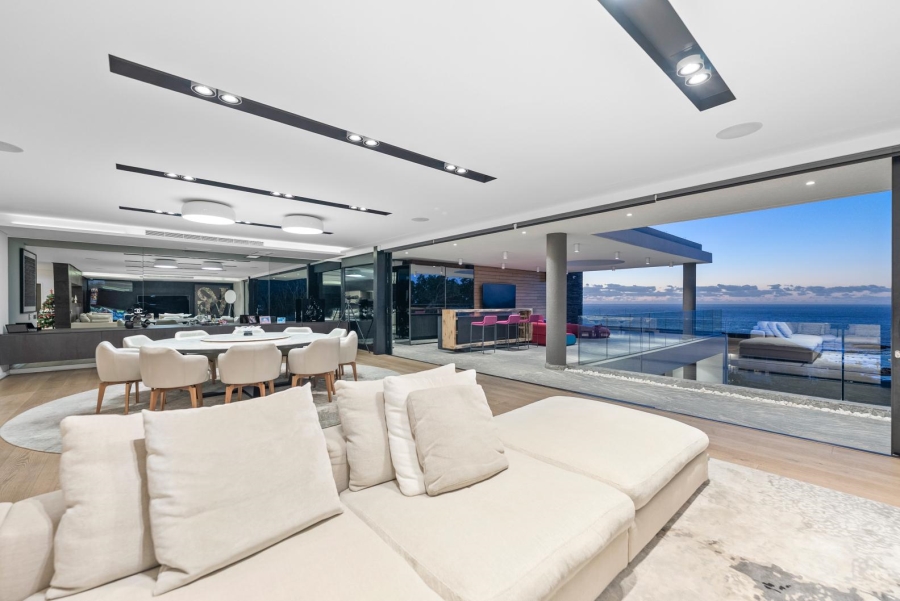 4 Bedroom Property for Sale in Camps Bay Western Cape